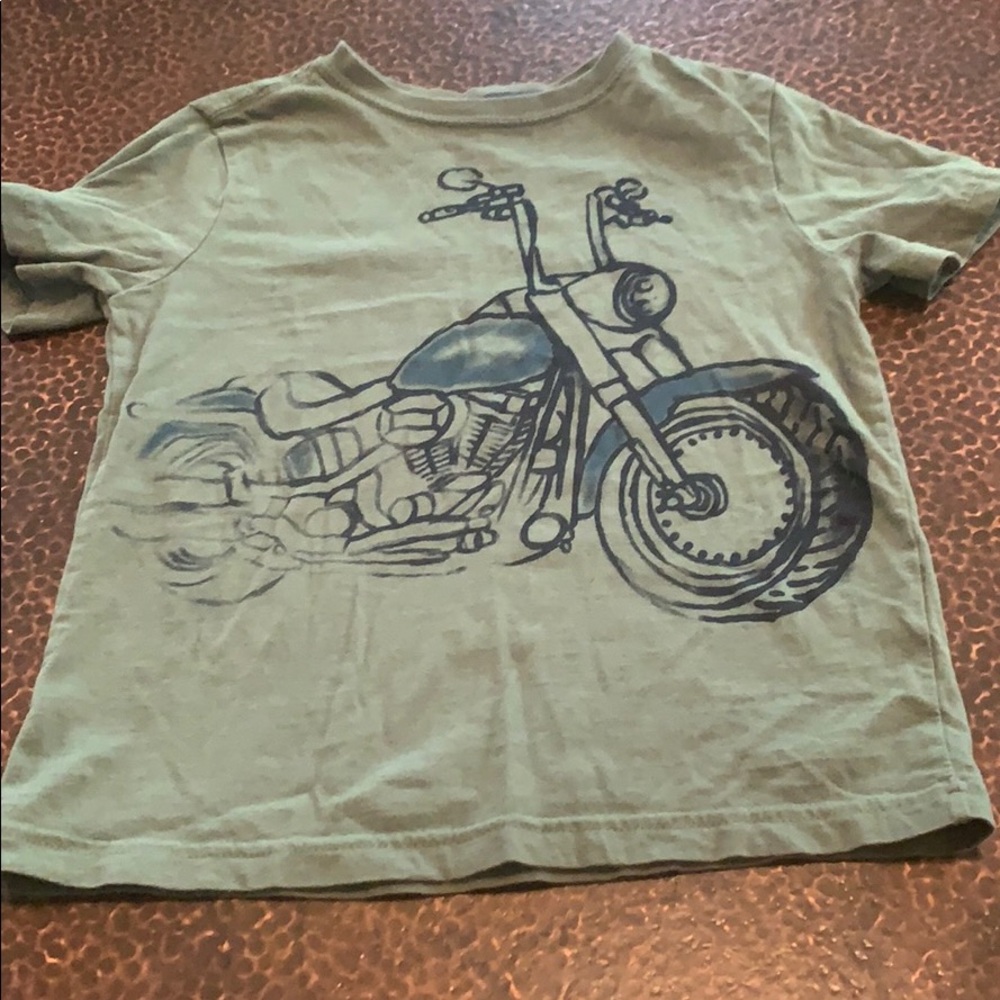 Authentic Gymboree boys motorcycle 🏍 tee!!